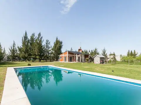 CASA QUINTA C/PILETA, CANCHITA Y JUEGOS - CAÑUELAS