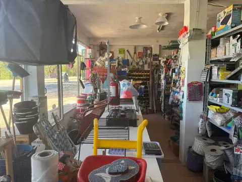 VENTA LOCALES CASA 2 DEPTOS CABAÑA CALAMUCHITA