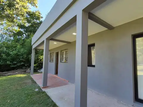 Casa 3 ambientes con 1 baño