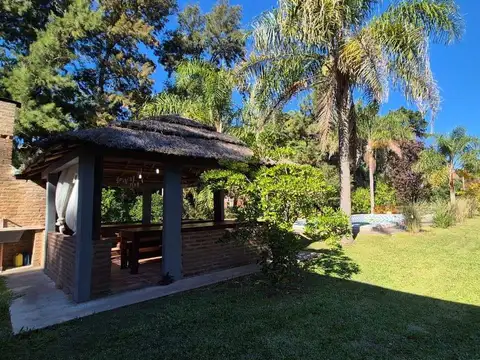 Casa en Venta con 1 cochera