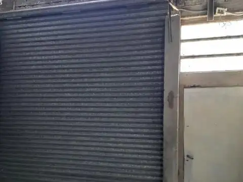 Galpon en Alquiler en Caseros, $ 2.500.000