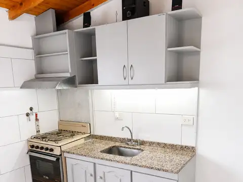 French 2500, Piso 2