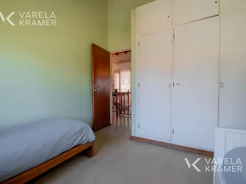 Casa 6 ambientes con 3 baños