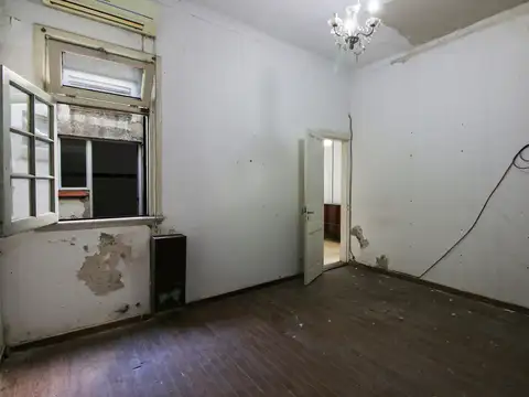 Depto Tipo Casa en Venta 63 años