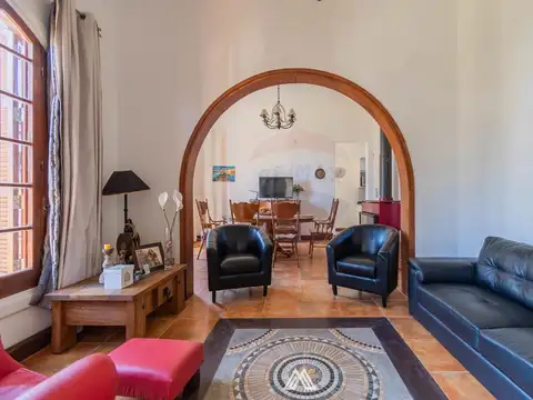 Casa en Venta con 1 cochera