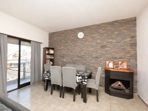 Depto Tipo Casa en Venta en El Palomar, USD 84.000