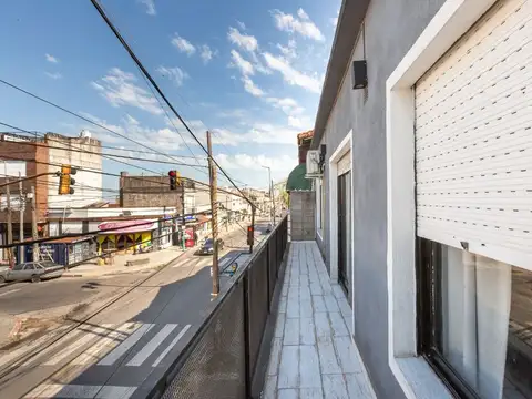 VENTA PH 3 AMBIENTES EN PALOMAR - PERMUTA