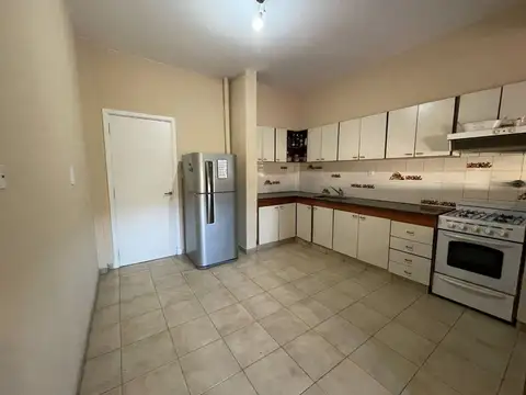 Depto Tipo Casa 4 ambientes con 1 baño