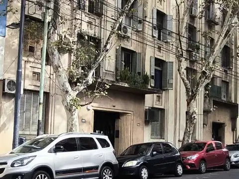 DEPARTAMENTO 2 AMB  EN BALVANERA C/BAULERA 66m2