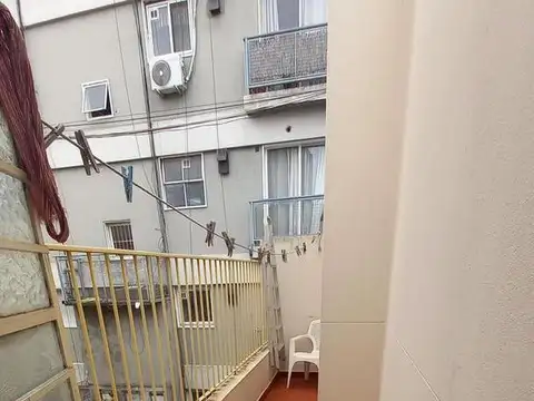 Perú 1200, Piso 8°