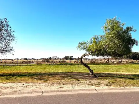 Terreno en Venta en Countries y Barrios Cerrados en Pilar, USD 10.000