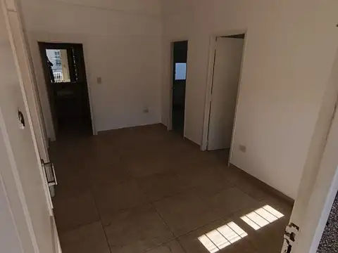 Casa 4 amb Frente S/exp Terraza Ramos Mejia Alquiler