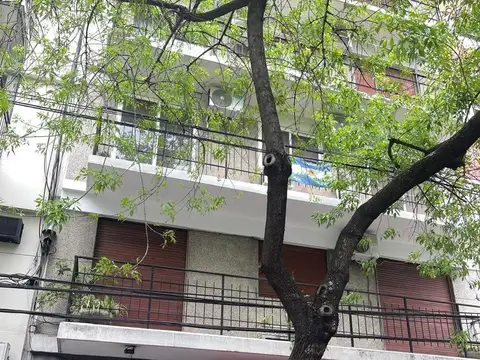Alquiler Departamento en Caballito 4 ambientes c/ cochera