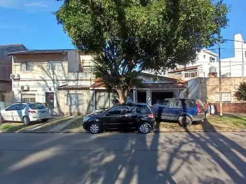 Local - Alquiler - Argentina, Morón - Stephenson 2874