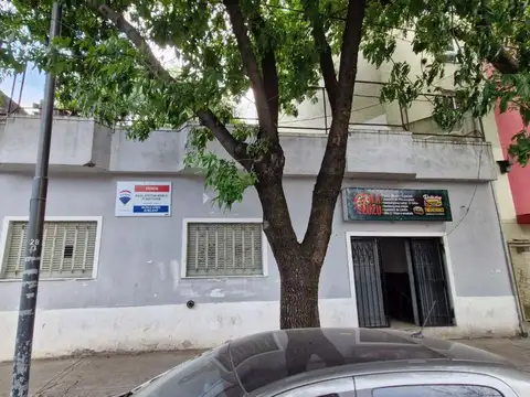 Venta casa 3 amb, lote propio 110m2 en Barracas