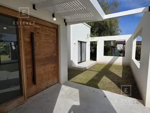 Casa en Venta en San Matias, USD 369.000