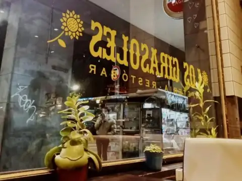 Fondo Comercio en Venta 20 años