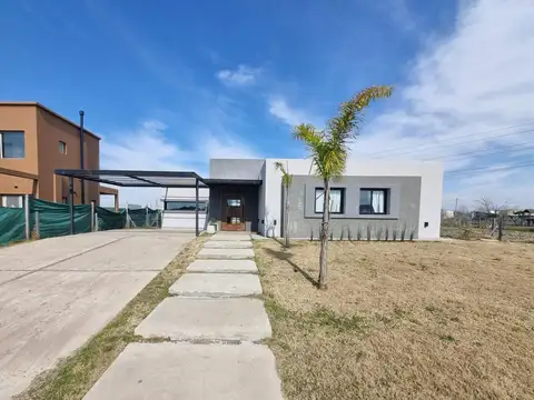 Casa en Venta 1 año