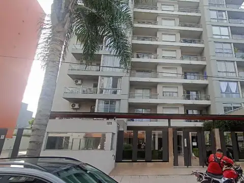 EXCELENTE DEPARTAMENTO MONOAMBIENTE FRENTE