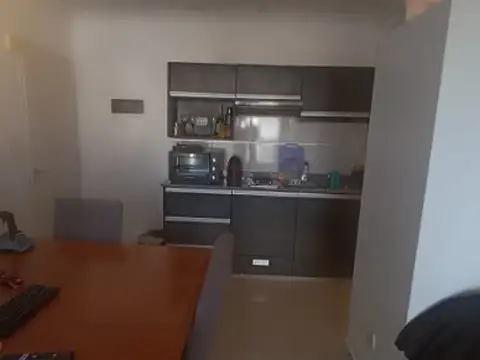 EXCELENTE DEPARTAMENTO MONOAMBIENTE FRENTE