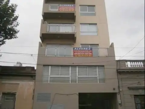 Departamento - Alquiler - Argentina, Avellaneda - Palaá 748