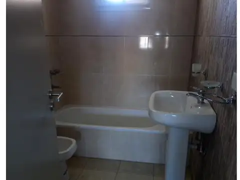 Av Pte J D Peron 4000