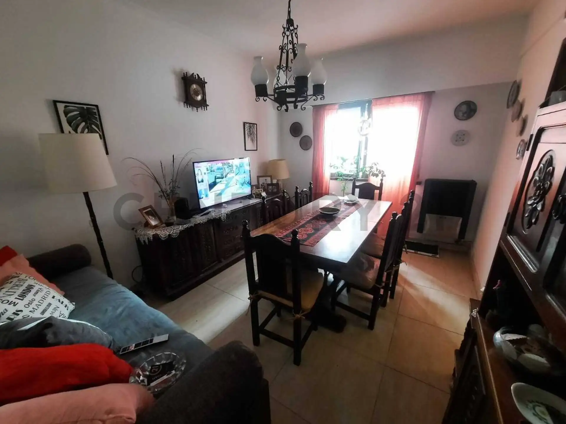 Vendo Departamento de 2 ambientes zona Plaza Colon