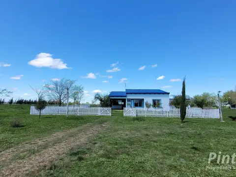 calle Publica, a 3200 mts de Autovia