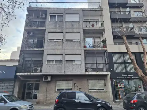 Matheu 3900, Piso 2°