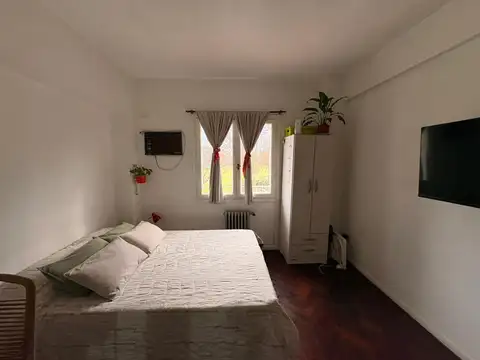 Av del Golf 1400, Piso 1