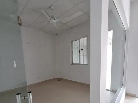 Local en Alquiler en General Guemes, $ 350.000