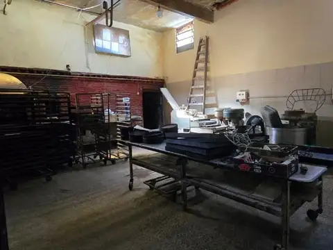 Galpon en Venta 44 años