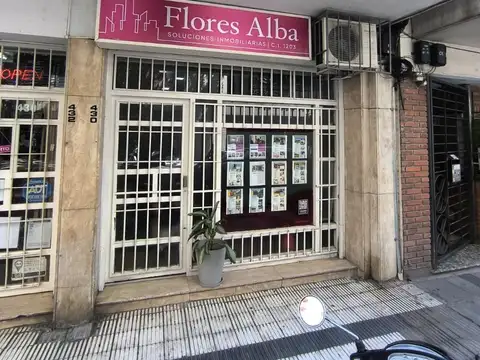 Local en venta en Balcarce 400