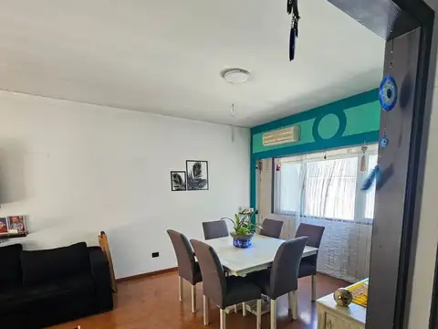 Depto Tipo Casa en Venta 41 años