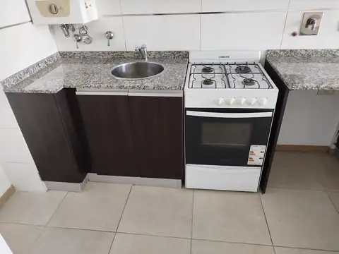 Departamento en Alquiler en Nuestra Señora De Lourdes, $ 600.000