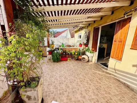 VENTA CASA Villa Ballester 2 familias 6 amb+ local