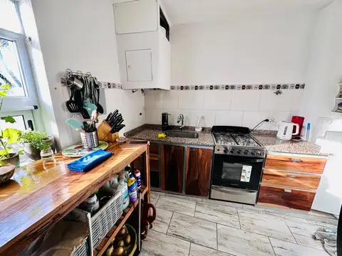 Casa 6 ambientes con 3 baños