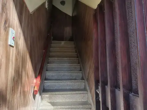 Depto Tipo Casa en Venta de 5 ambientes