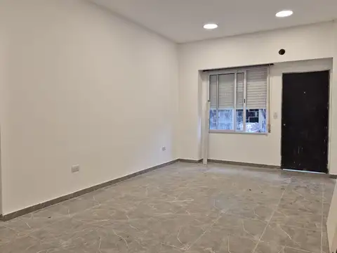 Depto Tipo Casa en Venta de 2 ambientes