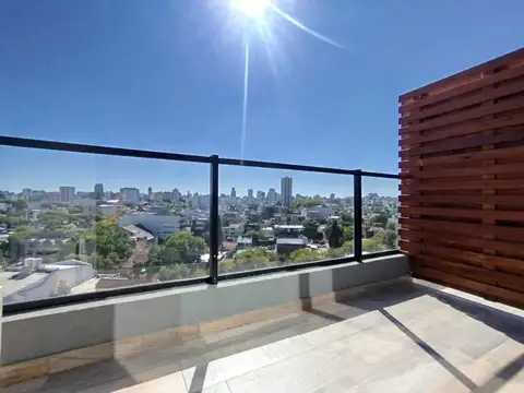 Av Dr. Ricardo Balbín 3200