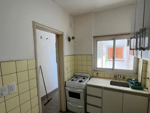 Departamento en Alquiler en Plaza Mitre, $ 700.000