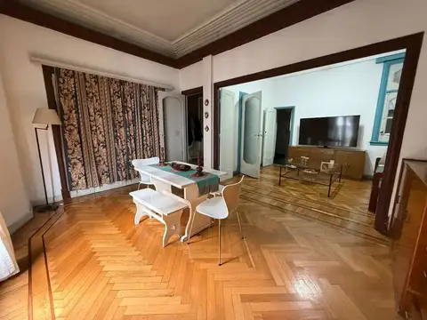 VENTA PISO 4 AMB ESTILO FRANCES BARRIO NORTE