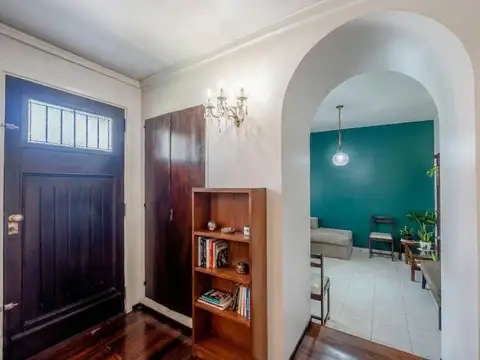 Depto Tipo Casa en Venta 8 años