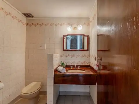 Depto Tipo Casa en Venta con 1 cocheras