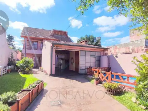 HERMOSA CASA A LA VENTA EN VILLA BALLESTER 