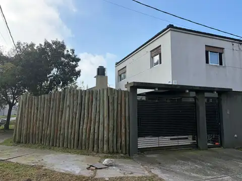 Duplex en Alquiler en City Bell [Cod: 7727-1111]