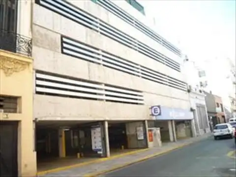 Cochera en Venta Fija