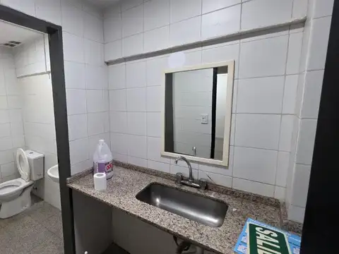 Galpon en Alquiler en Floresta, $ 4.900.000