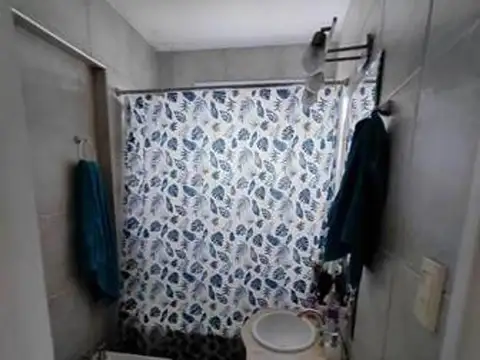 Departamento 4 ambientes con 1 baño