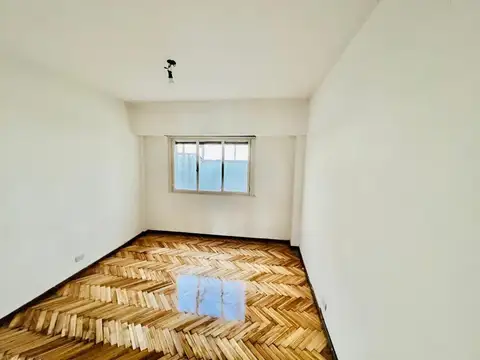 Rojas 100